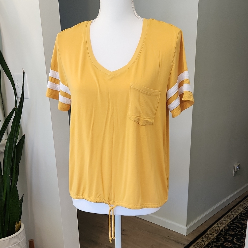 NOBO V-neck T-shirt Juniors SZ XL 15-17
